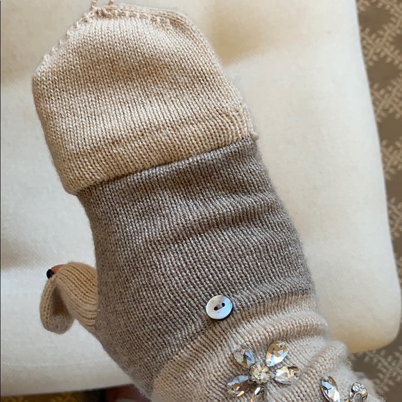 Cream Embellished Cashmere Gloves - Picture 4 of 4